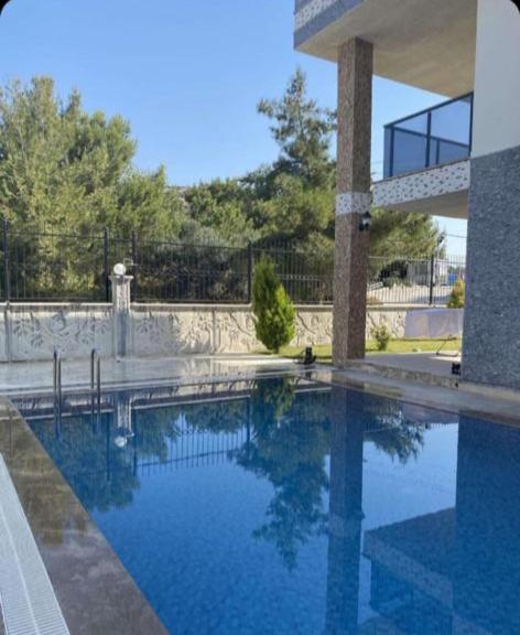 Magnifique Avec Piscine Prive